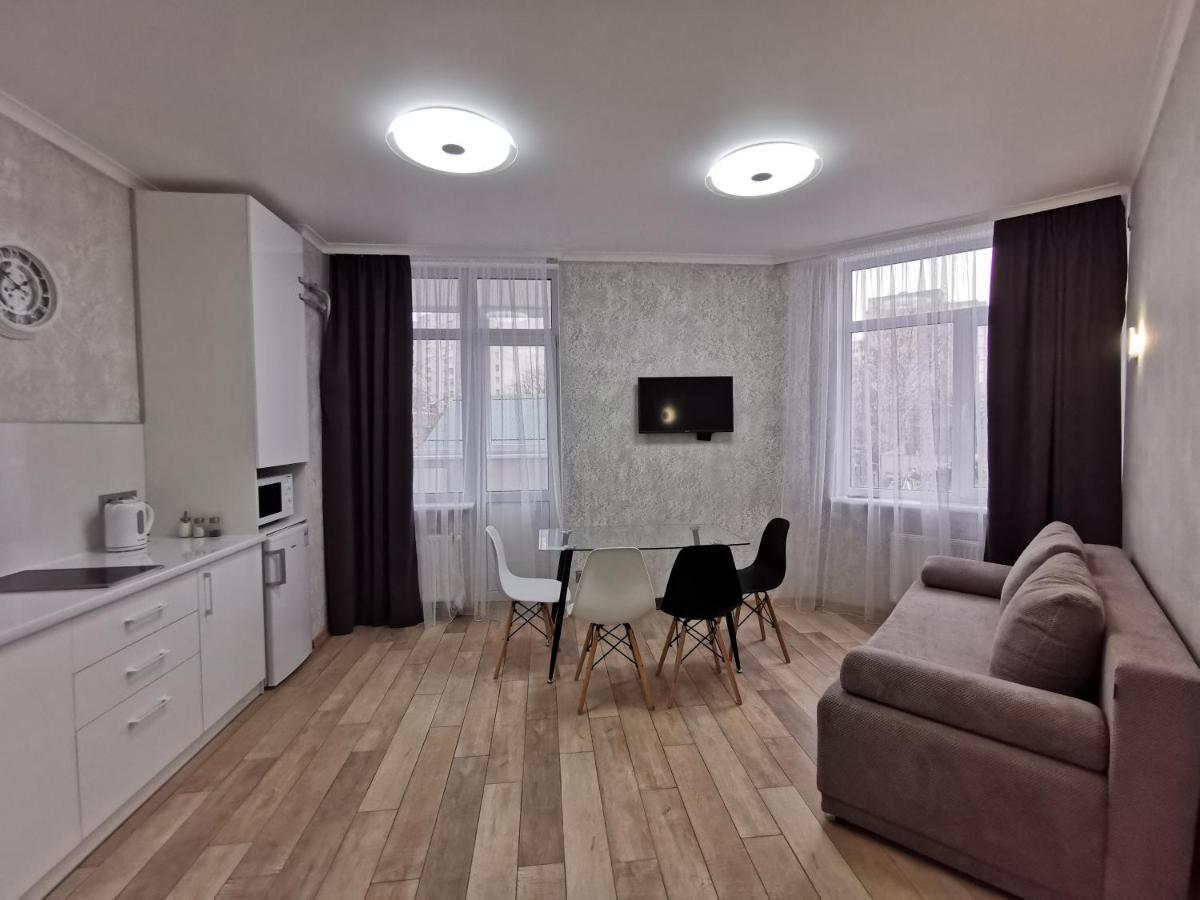 Green Apartments Τσέρνιγκοφ Εξωτερικό φωτογραφία
